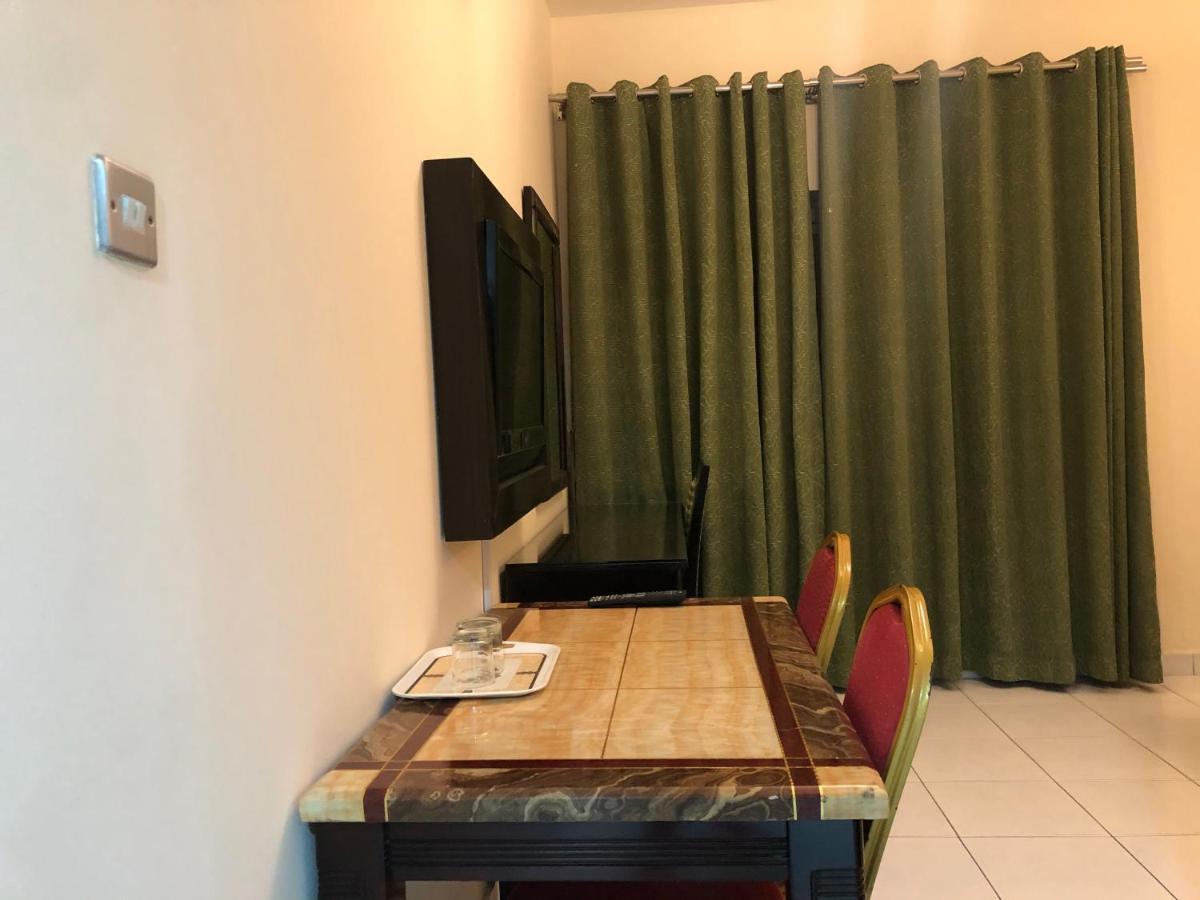 New Royal Mark Hotel Apartments دبي المظهر الخارجي الصورة