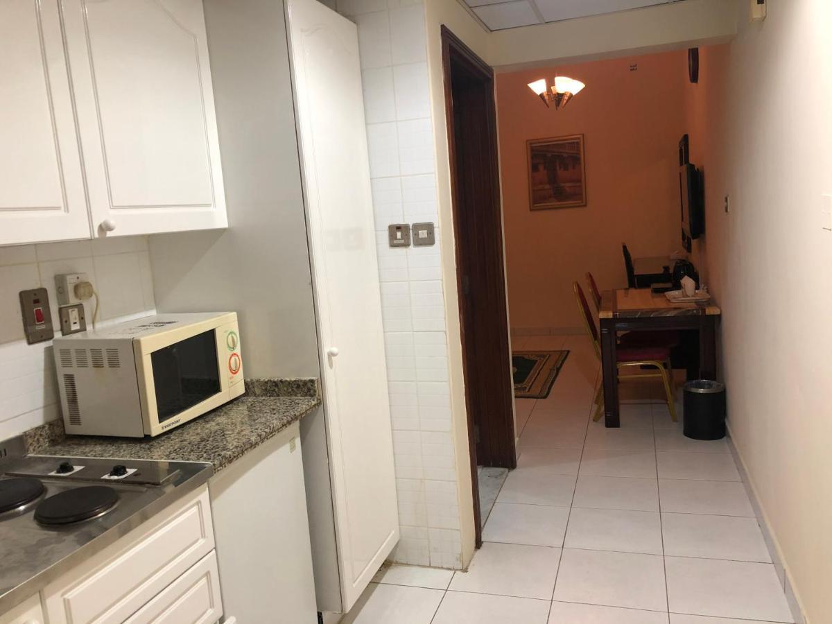 New Royal Mark Hotel Apartments دبي المظهر الخارجي الصورة