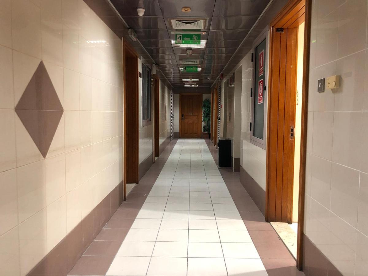 New Royal Mark Hotel Apartments دبي المظهر الخارجي الصورة